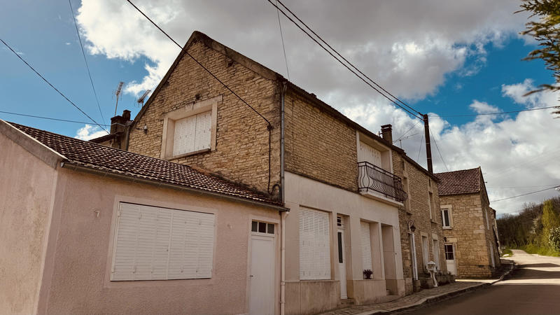 Maison de village - 123 m² - 5 pièces