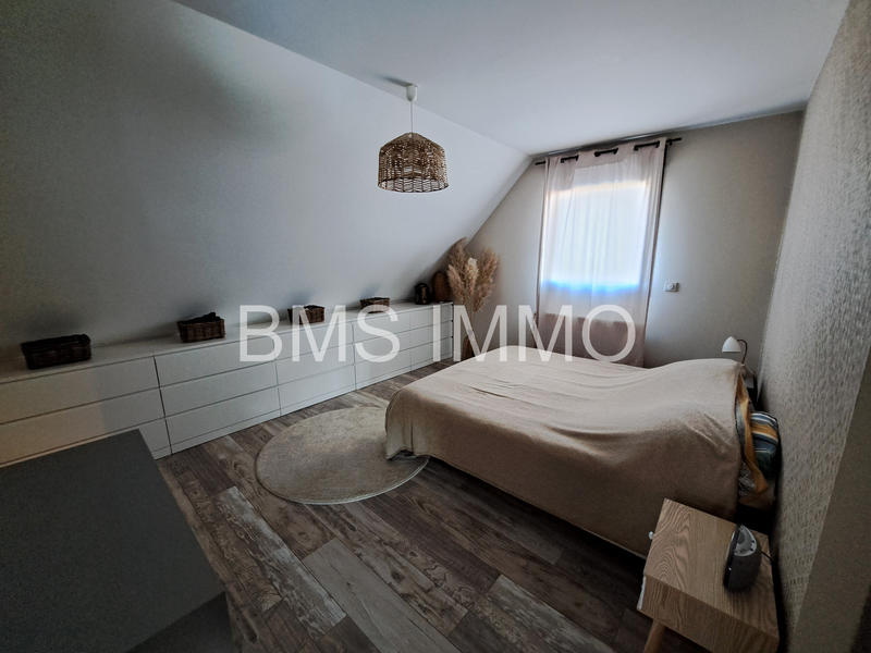 Maison - 144 m² - 5 pièces