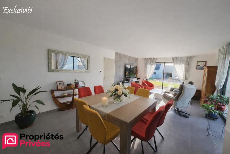 Maison - 102 m² - 5 pièces