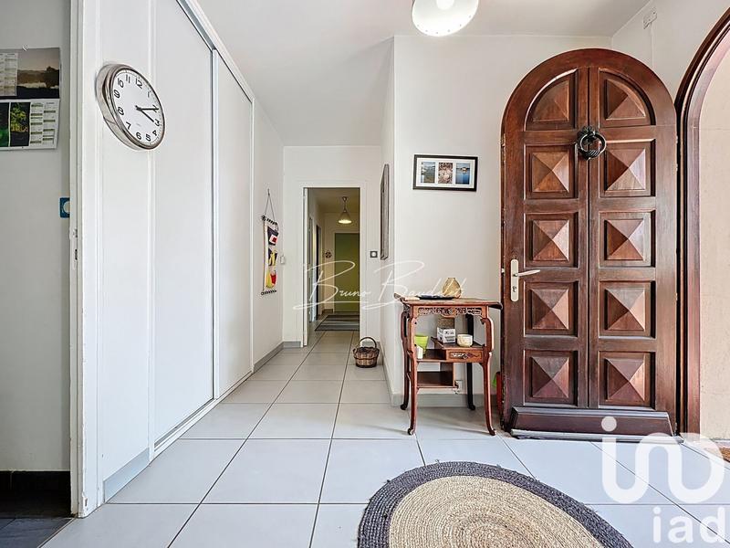 Maison - 200 m² - 6 pièces