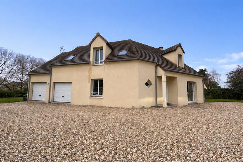 Maison - 156 m² - 6 pièces