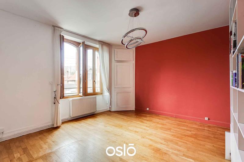 Maison - 157 m² - 6 pièces