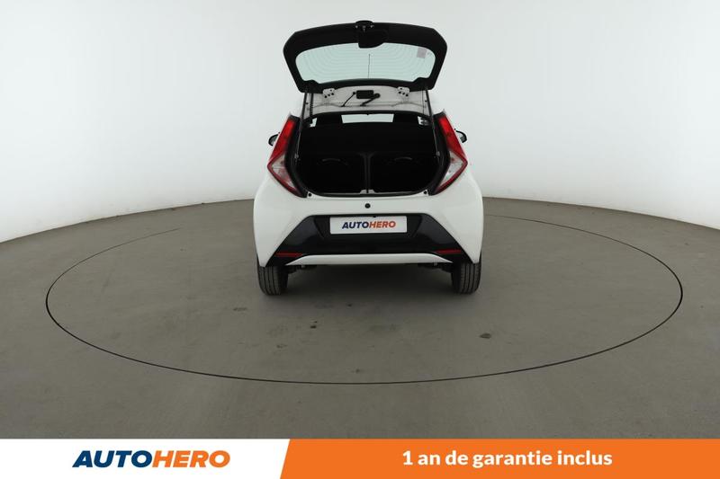 Toyota Aygo 1.0 Vvt-i X-Play X-Shift 5p 72 ch