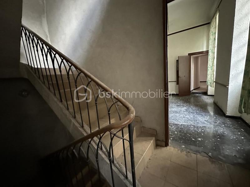 Maison en pierre - 340 m² - 8 pièces