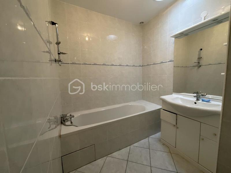 Maison de ville - 77 m² - 4 pièces