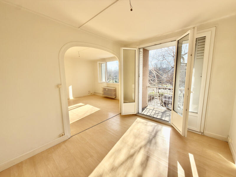 Appartement - 64 m² - 3 pièces