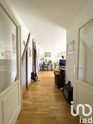 Appartement - 65 m² - 3 pièces