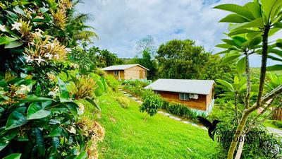 Propriété - 241 m² - 12 pièces