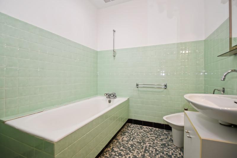 Maison - 195 m² - 4 pièces