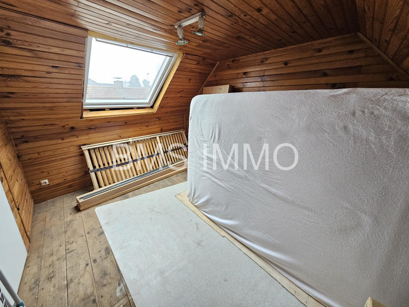 Maison - 93 m² - 4 pièces