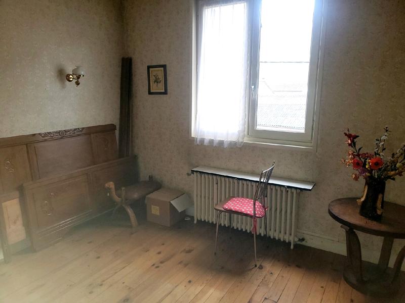 Maison - 80 m² - 5 pièces