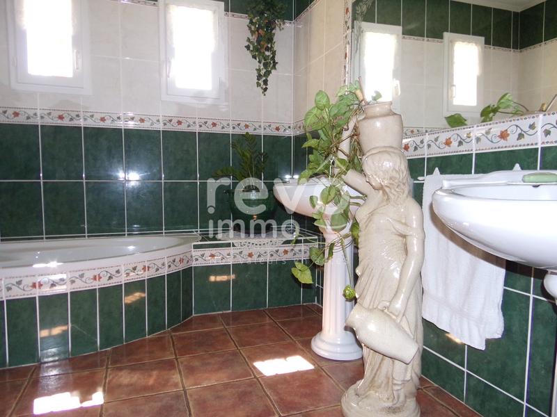 Villa - 171 m² - 7 pièces