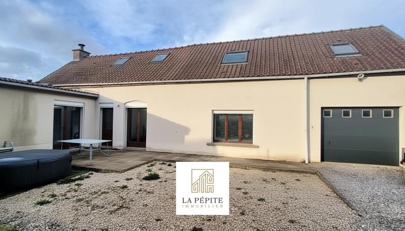 Maison - 100 m² - 5 pièces