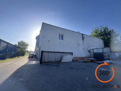 Local d'activités - 245 m²