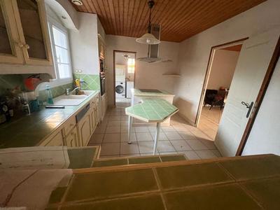 Maison - 142 m² - 5 pièces