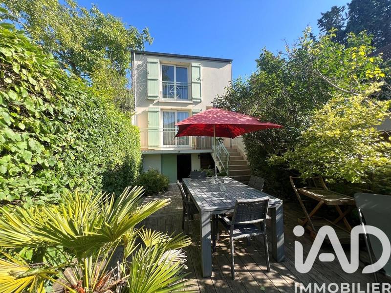 Maison - 107 m² - 5 pièces