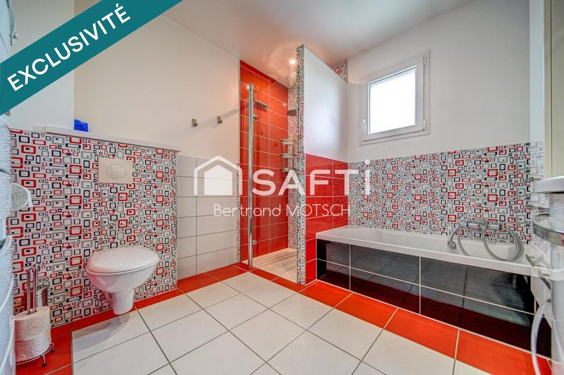 Maison - 120 m² - 8 pièces