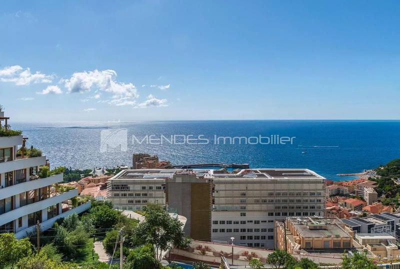 Appartement - 106 m² - 4 pièces