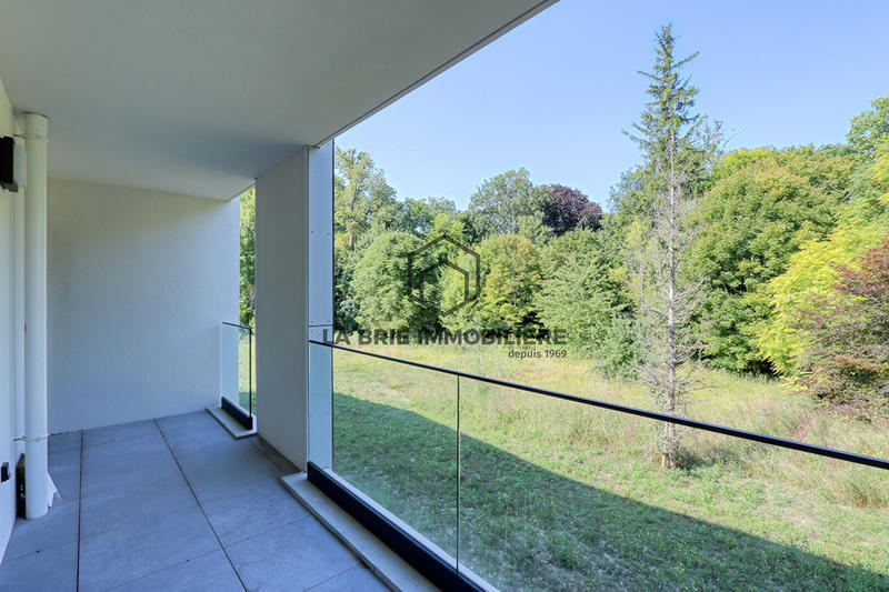 Appartement - 79 m² - 4 pièces