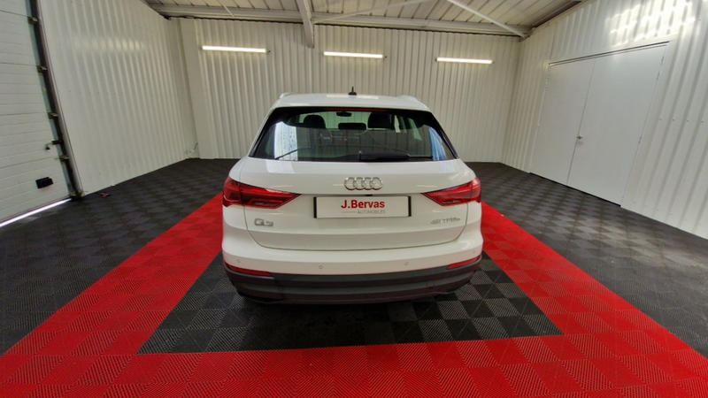 Audi Q3 45 Tfsi E 245 s tronic Business Line