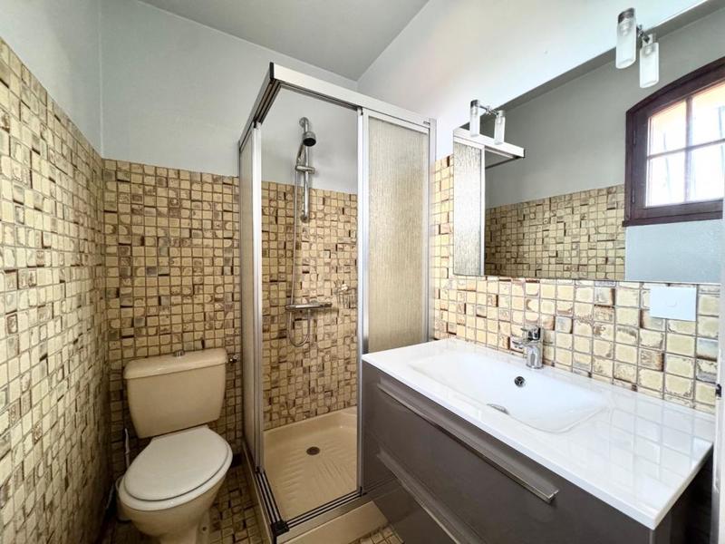 Demeure - 163 m² - 6 pièces