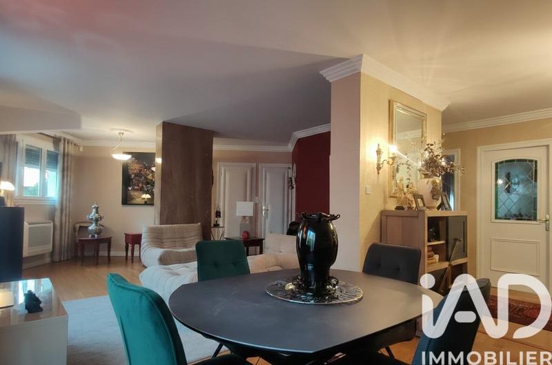 Appartement - 102 m² - 4 pièces