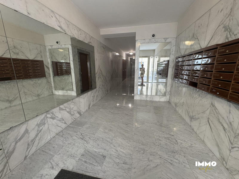 Appartement - 66 m² - 2 pièces