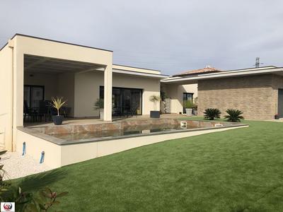 Villa - 150 m² - 5 pièces