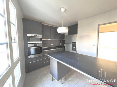 Appartement - 115 m² - 4 pièces