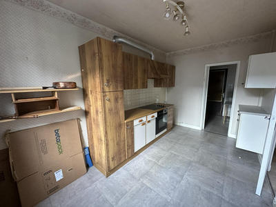 Maison - 86 m² - 4 pièces