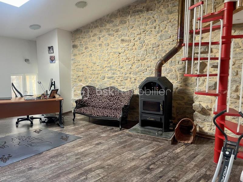 Maison de village - 245 m² - 9 pièces