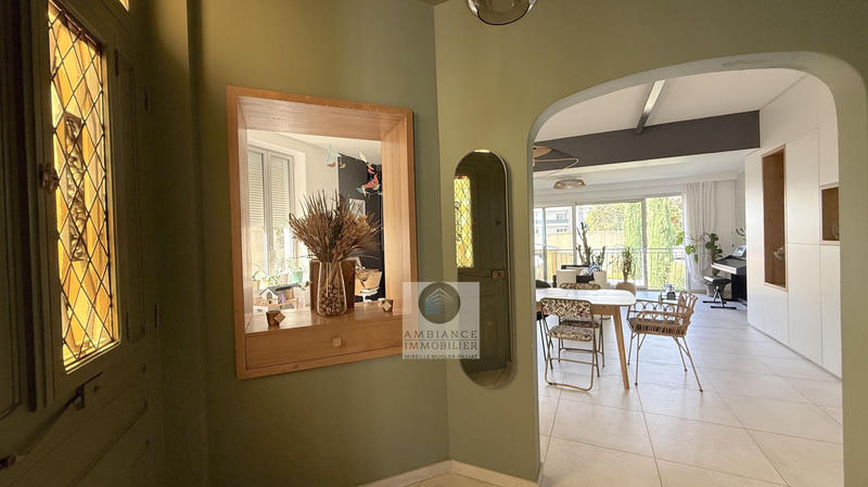 Maison - 164 m² - 6 pièces