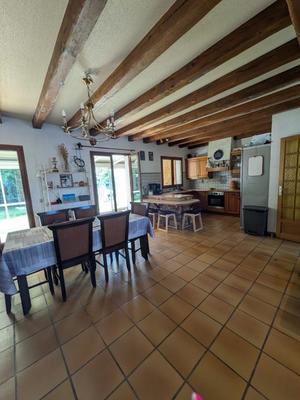 Maison - 96 m² - 4 pièces