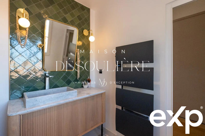 Villa - 200 m² - 7 pièces