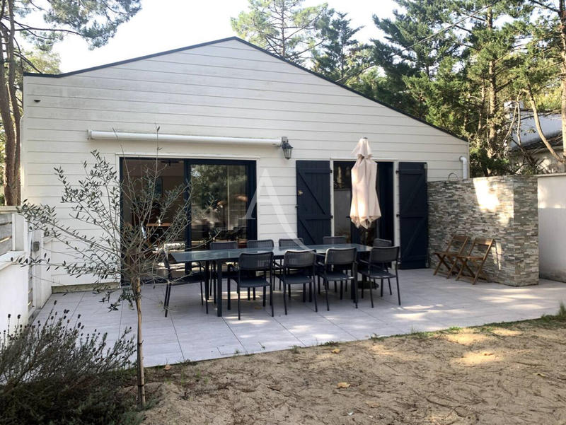 Maison - 96 m² - 4 pièces