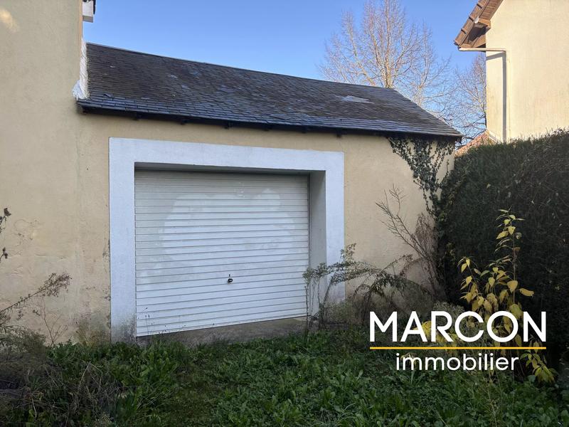 Immeuble - 196 m² - 9 pièces