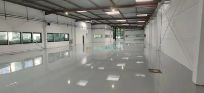 Local d'activité / Entrepôt - 5 707 m²