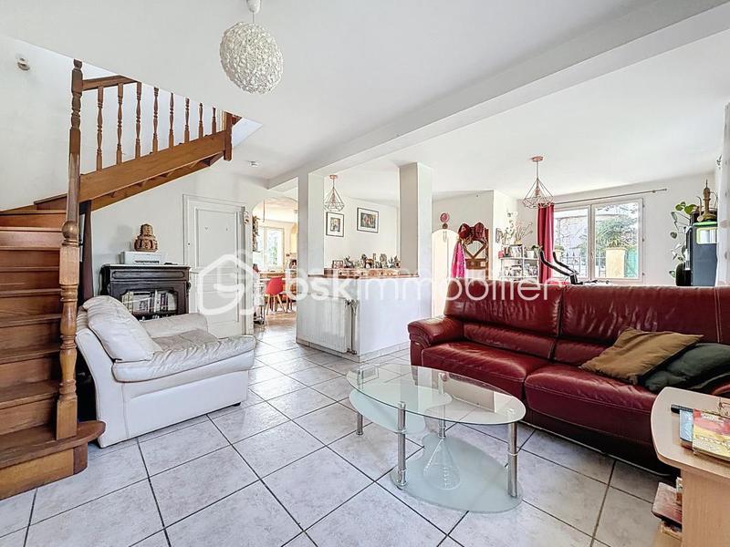 Maison - 110 m² - 5 pièces