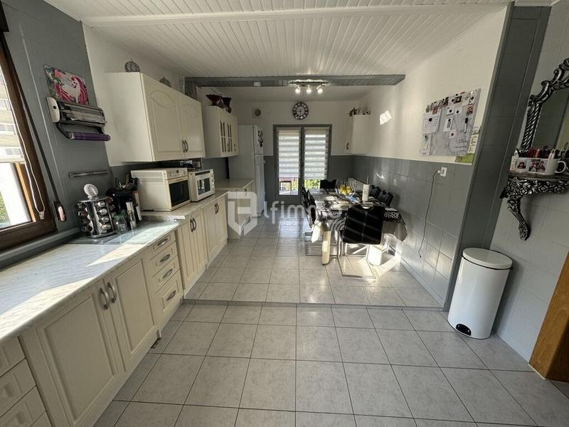 Maison - 130 m² - 6 pièces