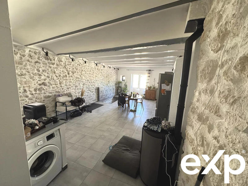 Maison traditionnelle - 84 m² - 4 pièces