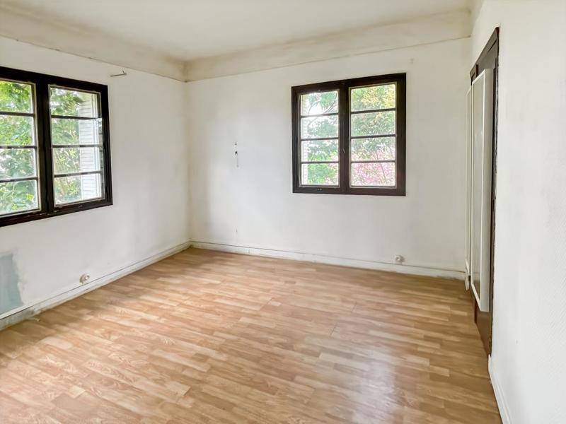 Maison - 189 m² - 6 pièces