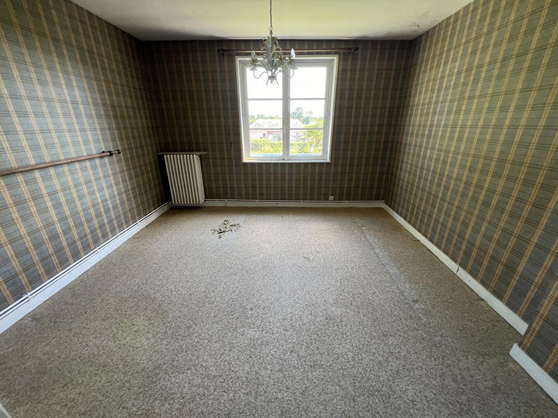 Maison - 204 m² - 7 pièces