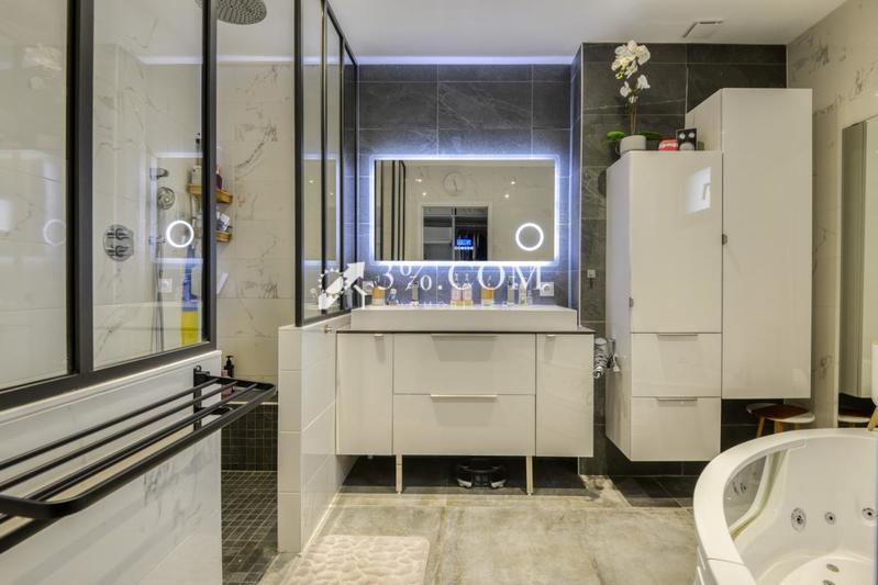 Maison - 184 m² - 6 pièces