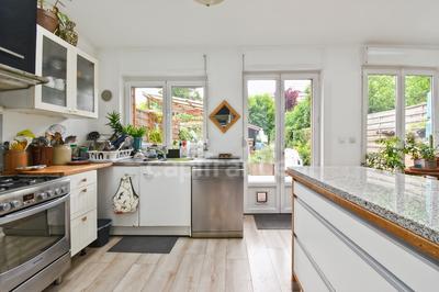 Maison - 130 m² - 6 pièces