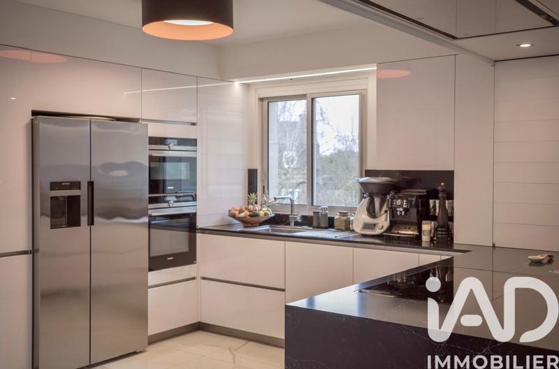 Appartement - 135 m² - 5 pièces