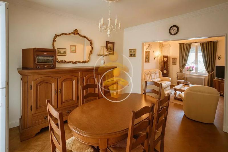 Maison - 88 m² - 4 pièces