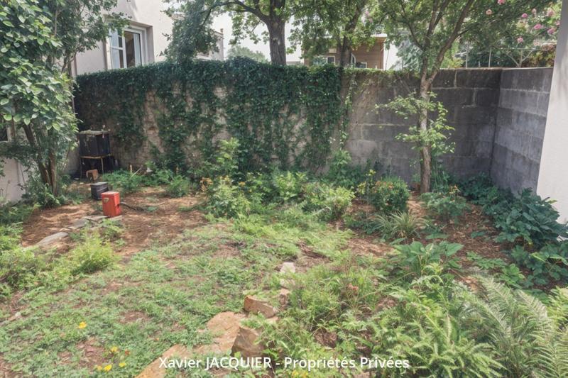 Maison - 94 m² - 5 pièces