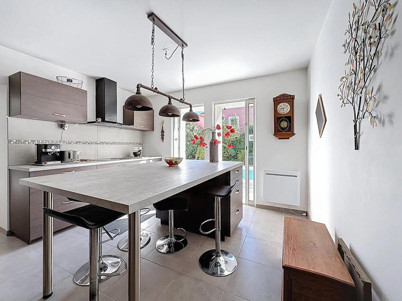 Maison - 190 m² - 5 pièces