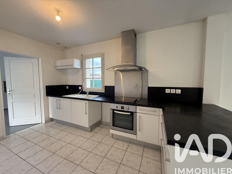 Maison - 90 m² - 5 pièces