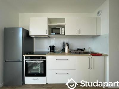 Chambre - 13 m² - 1 pièce